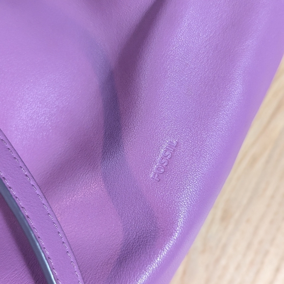 Lilac Leather Drawstring Bucket Bag - Picture 4 of 6